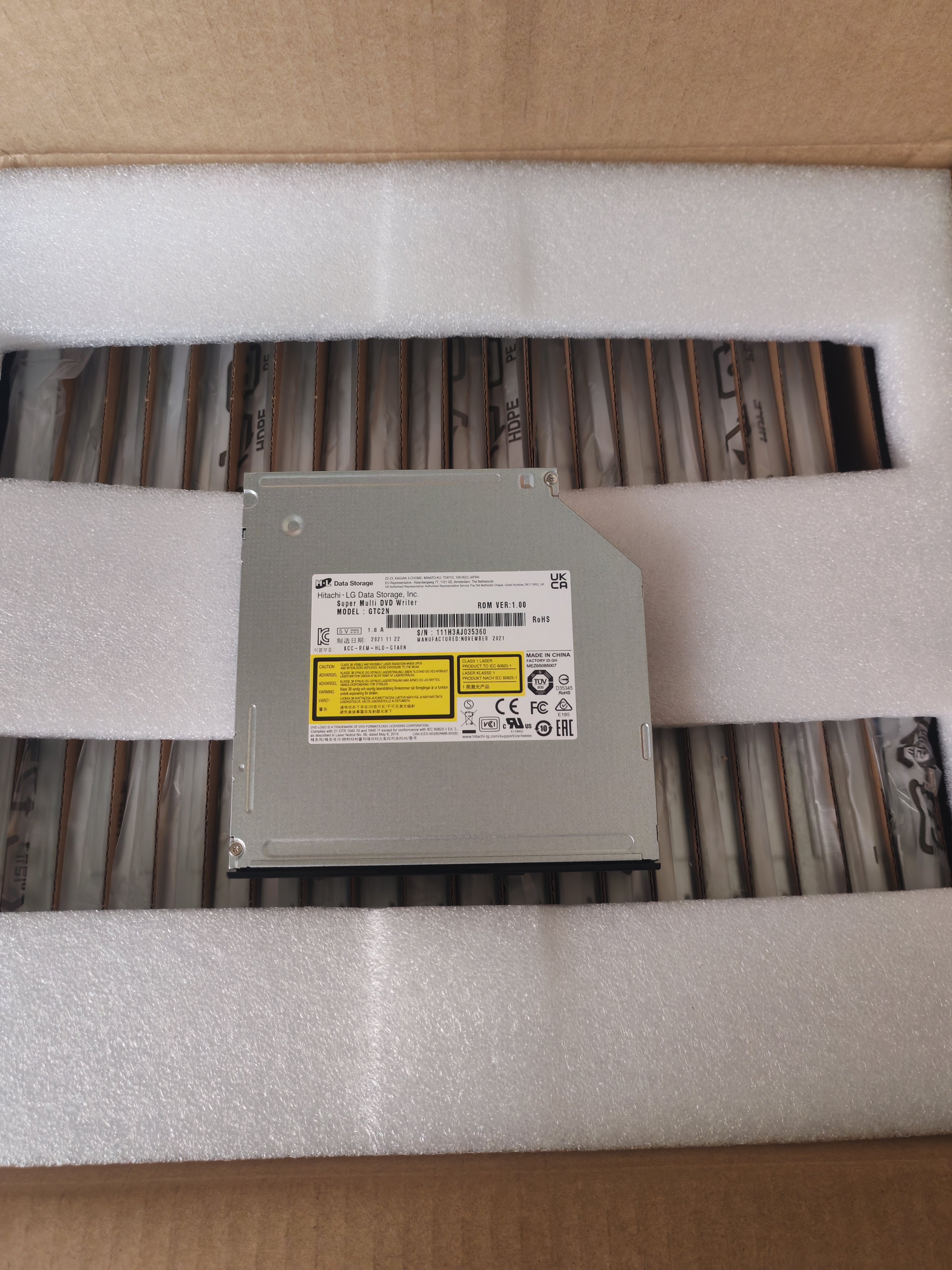 LG日立CTG2N光驱国产电脑内置光驱笔记本DVD刻录机12.7MMSATA串口