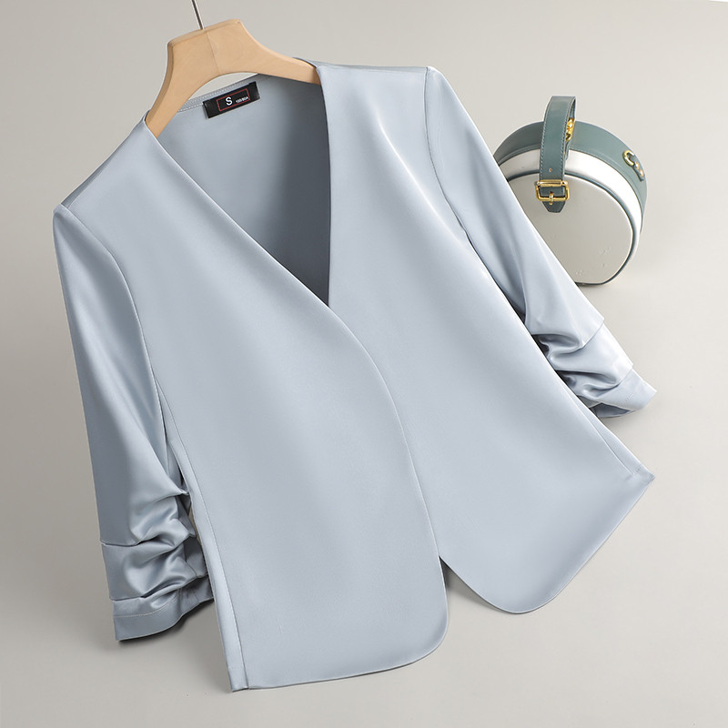 蓝色短款无领西装外套女2025春夏新款小个子中袖醋酸缎面西服上衣