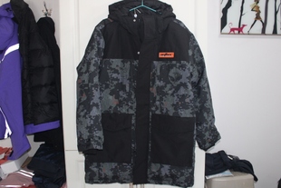 国货美家羽绒服冬季 加厚连帽中印字舒适羽绒外套 男保暖流行长款