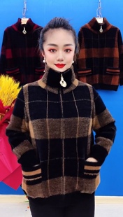 2025秋冬款立翻两用领金貂绒格子外套2305款百搭宽松中老年妈妈装