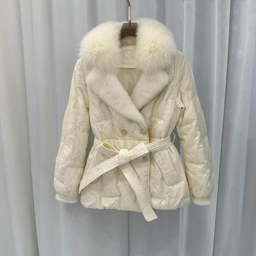 欧货时尚轻薄款90白鸭绒羽绒服