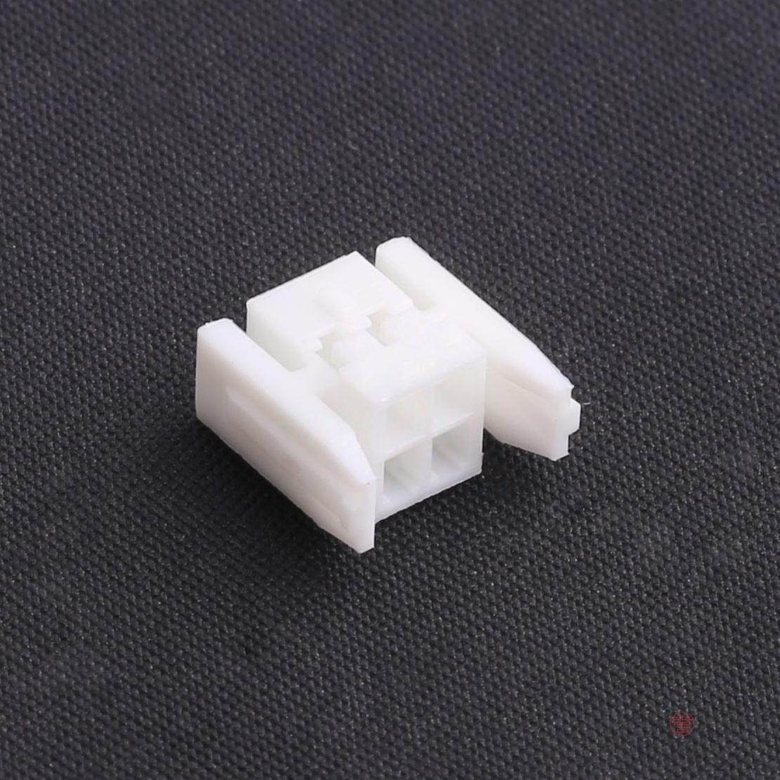 原装HX20017-4Y WH全新2mm 2x2P 带扣 白色正品