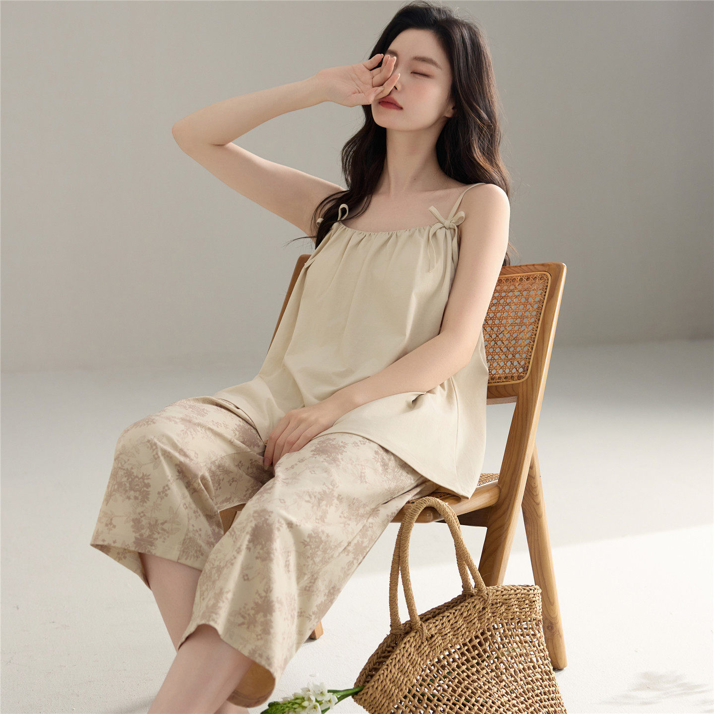 纯棉睡衣女款夏季带胸垫女士吊带七分裤韩版简约可外穿家居服套装