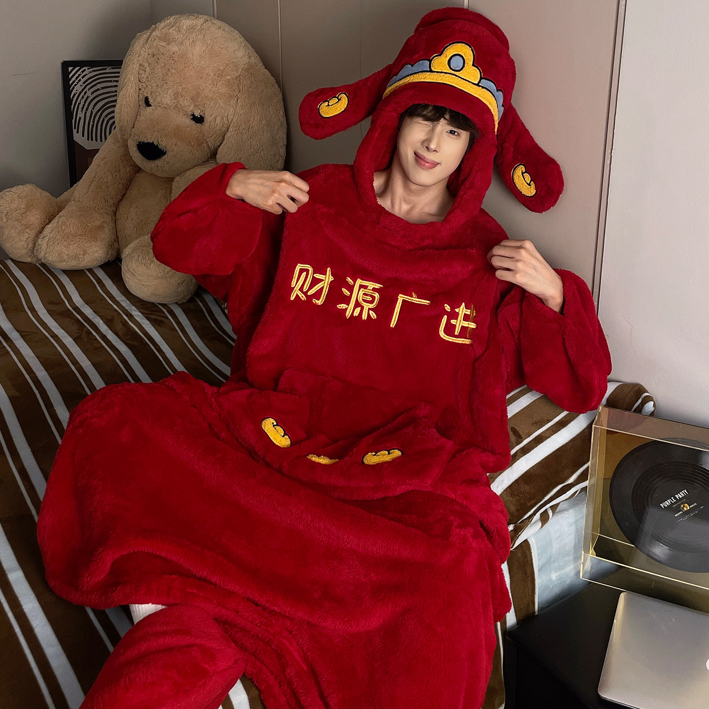 青少年睡衣男生秋冬季加厚法兰绒睡袍男孩初中学生珊瑚绒红色睡袋