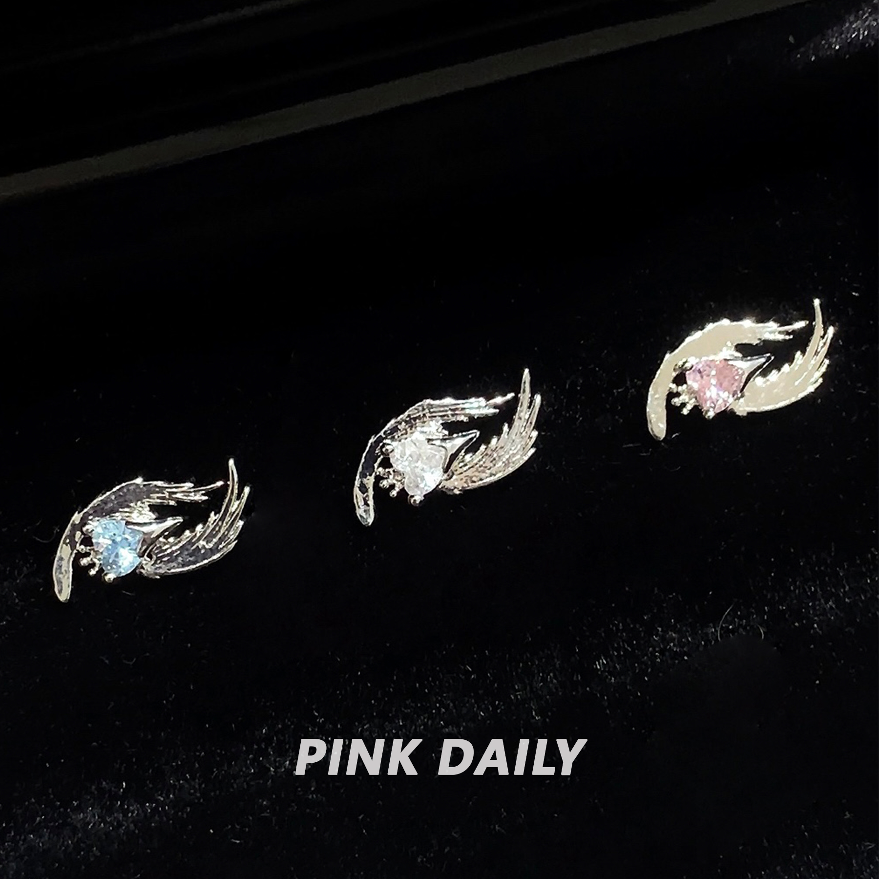 Pink Daily天使翅膀爱心锆石钛钢耳钉女独特小众设计感耳骨钉耳饰图片