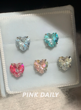 Pink Daily爆闪八心八箭爱心锆石钛钢耳钉女心形高级感耳骨钉耳饰