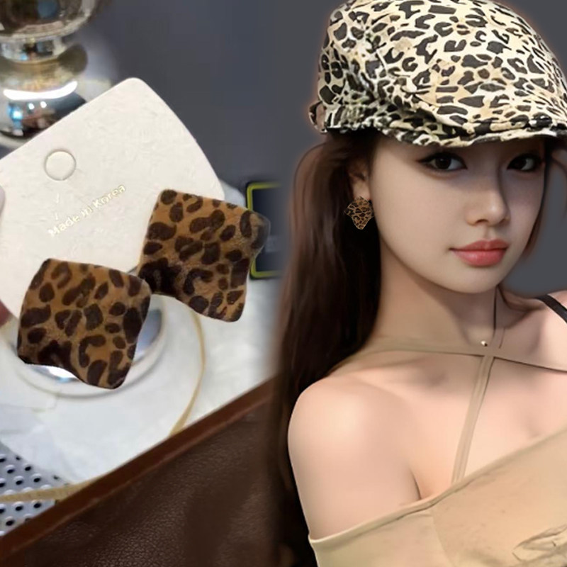 欧美复古夸张植绒波浪豹纹耳钉女小众设计感高级气质轻奢耳饰百搭