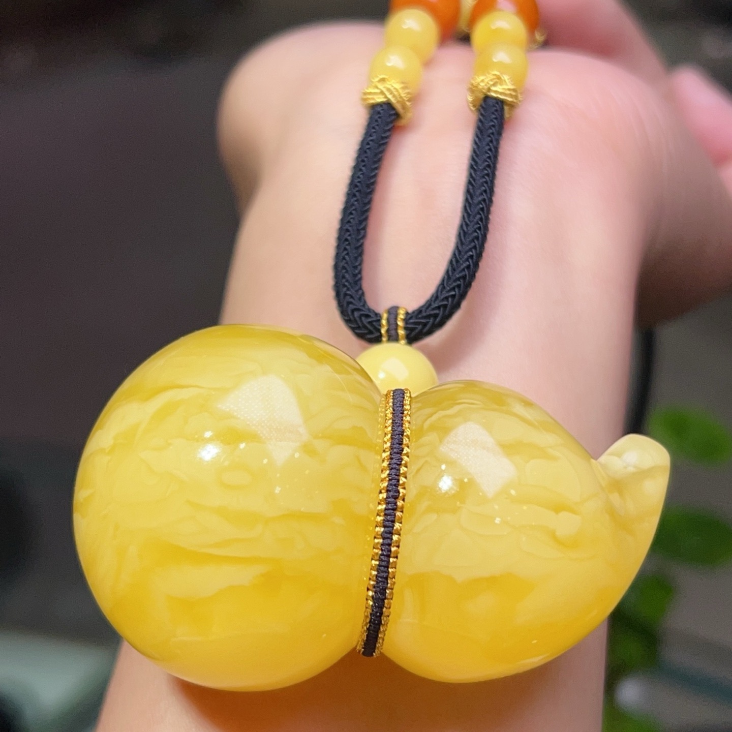 天然原矿蜜蜡大葫芦吊坠手工编织