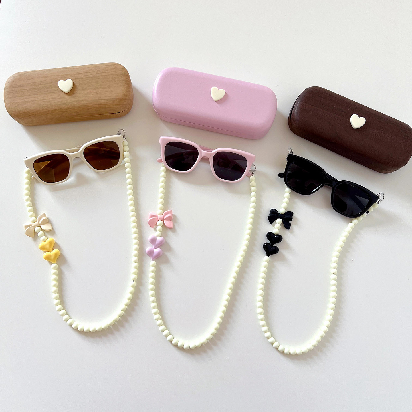 ins儿童太阳镜挂绳带盒三件套洋气女宝宝彩色男女童墨镜防紫外线