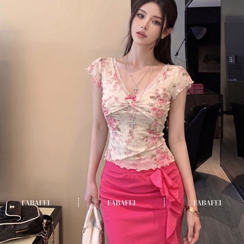 纯欲风蕾丝v领碎花t恤女2026夏款立体蝴蝶结短袖体恤修身显瘦上衣