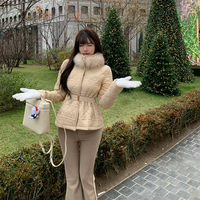 Liuu嘻嘻阿韩系可拆卸毛领棉服女暖冬保暖收腰真真毛毛长袖外套