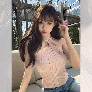 Liuu嘻嘻阿纯欲风露肩扭结背心女春季挂脖针织修身显瘦长袖上衣