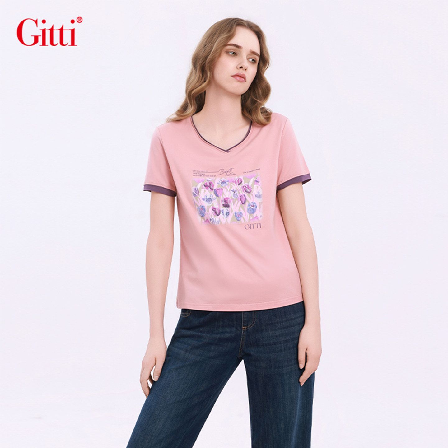 Gitti/吉蒂花绒秀立体印花亮片T恤女棉圆领大码亲肤短袖G261698