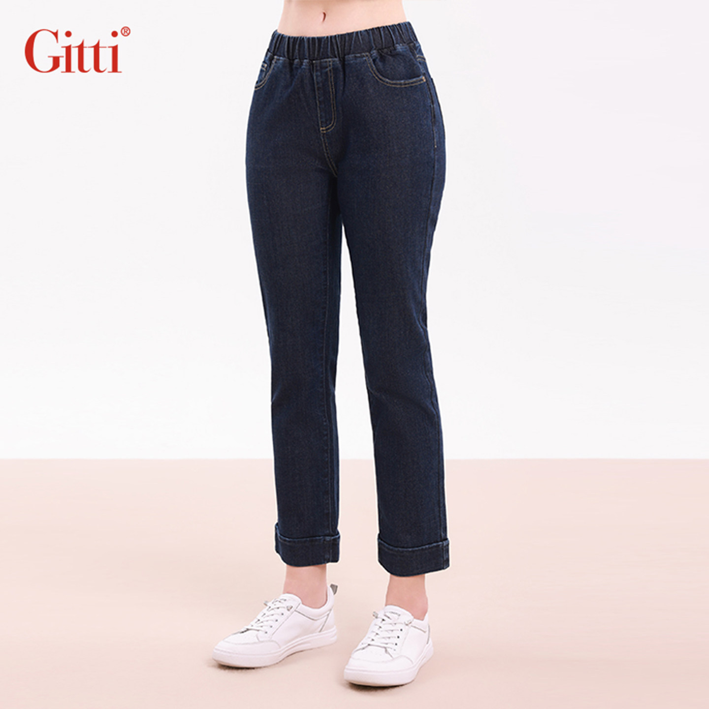 Gitti/吉蒂松紧腰直筒百搭弹力洗水牛仔裤女挽边棉中裤G255438