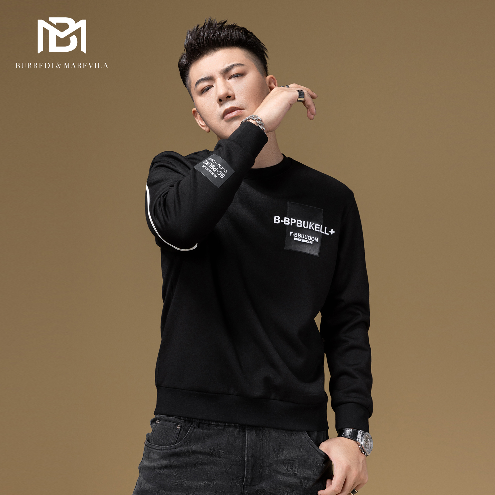 BM美式潮流字母刺绣休闲卫衣