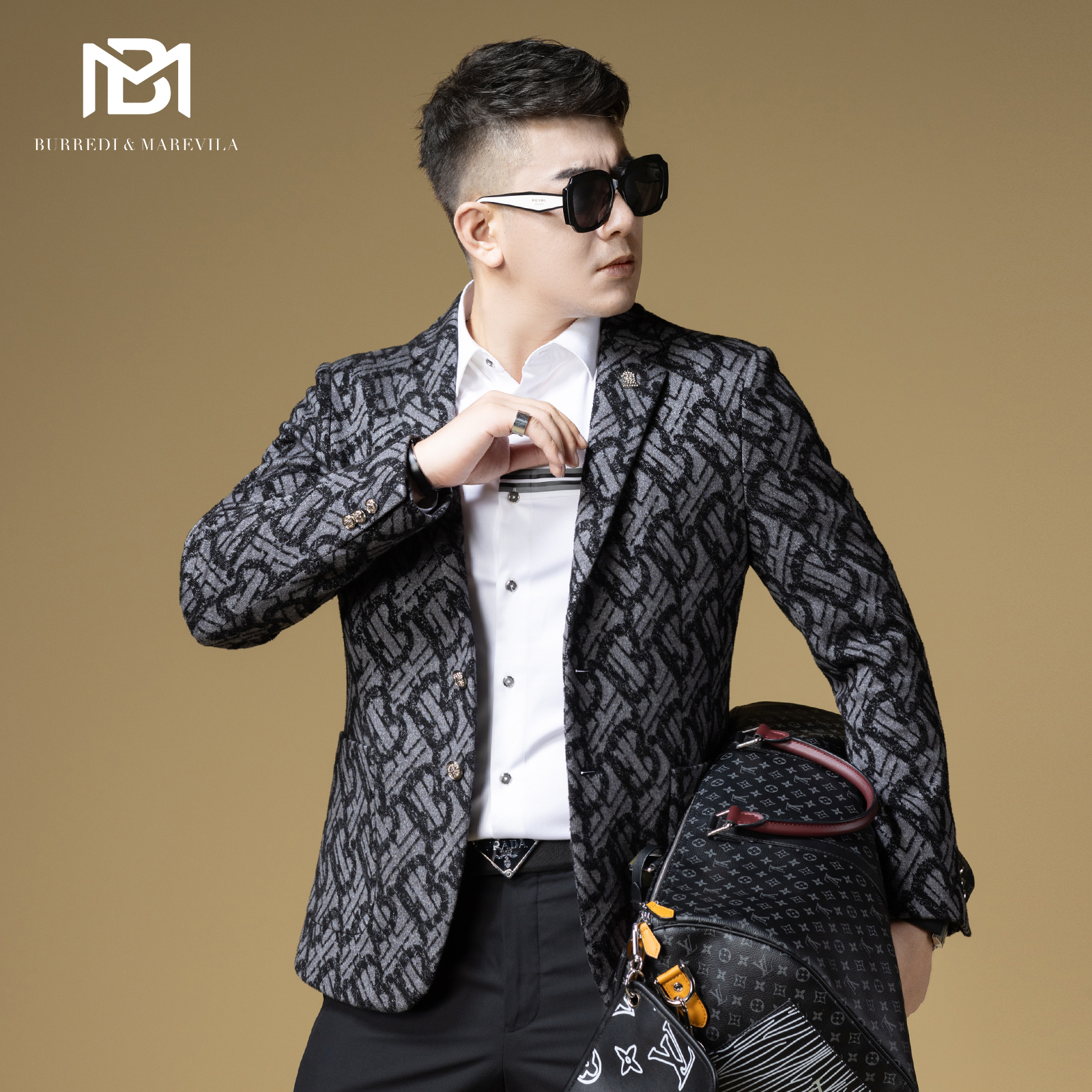 BM欧洲站字母满花男士高端西装商务休闲西服外套男高级感厚款上衣