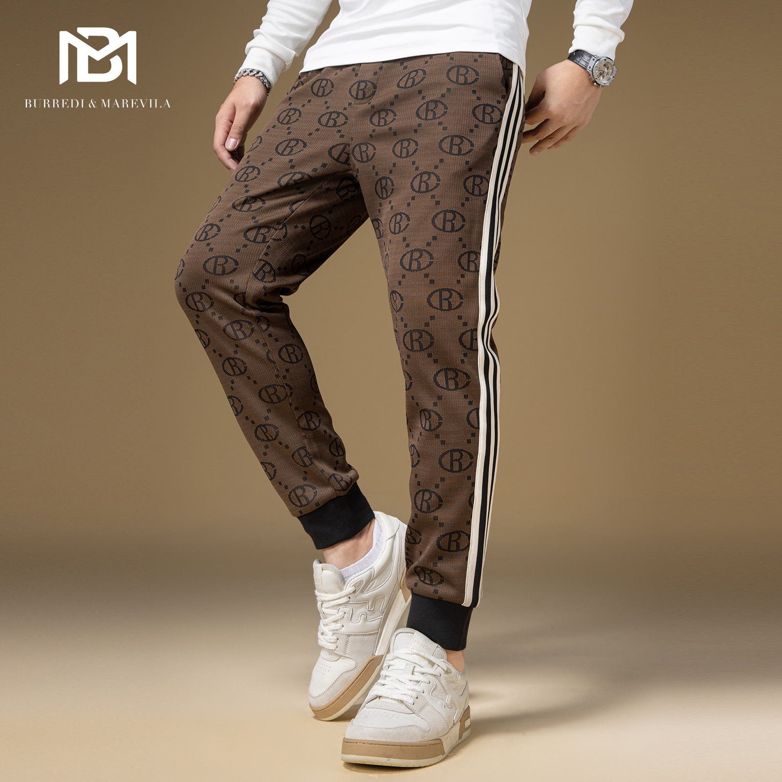 BM轻奢字母满花束胶片卫裤