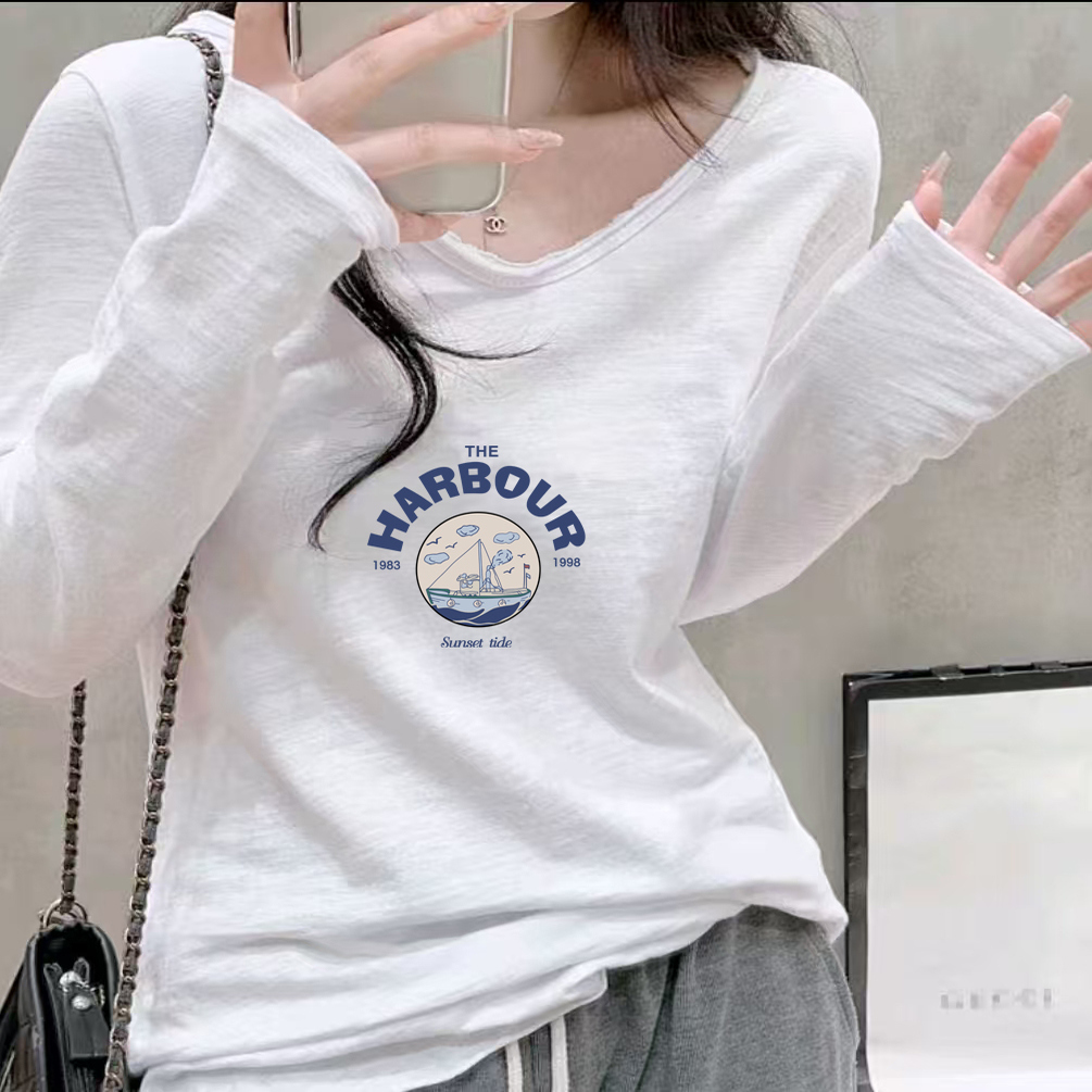 长袖打底早秋新款字母印花宽松遮肉显瘦竹节棉薄款U领时尚女装衫