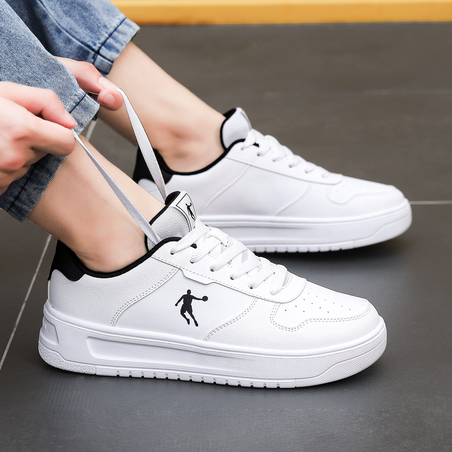 乔丹板鞋男鞋秋冬季新款官方正品空军男增高休闲透气运动小白鞋子