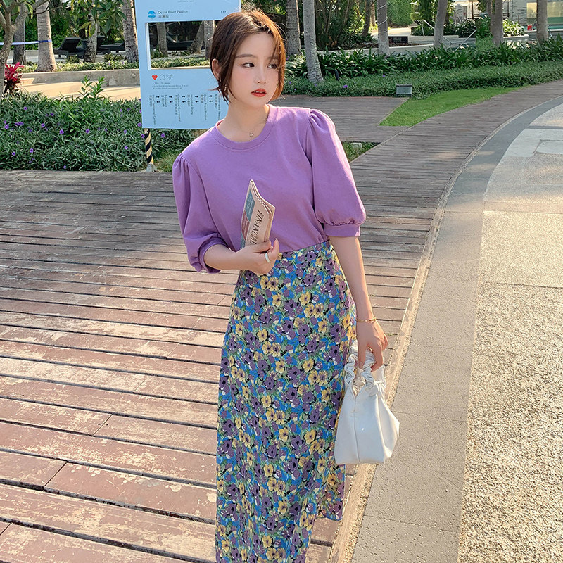 【2022夏新品】有宽松显瘦T恤+碎花半裙两件套装P105K158,女装套装/套裙,浙宝257