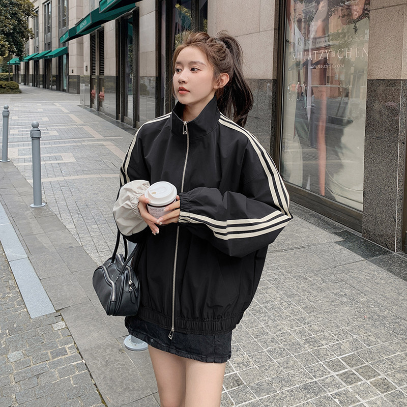 学院风咖色工装短外套女春季2025新款韩版小个子休闲宽松夹克上衣,女装短外套,浙宝257