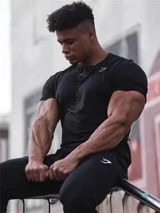 Gymshark 健身运动T恤男弹力透气显身材训练网眼 arrival速干短袖