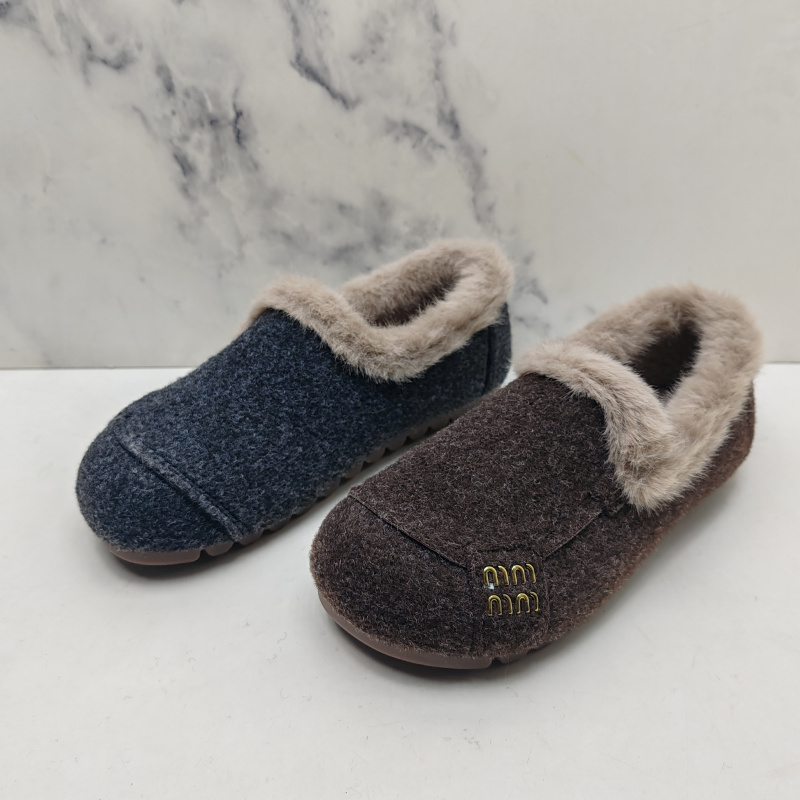 工厂断码处理秋冬季新款女鞋复古妈妈鞋平底舒适加绒勃肯鞋女棉鞋