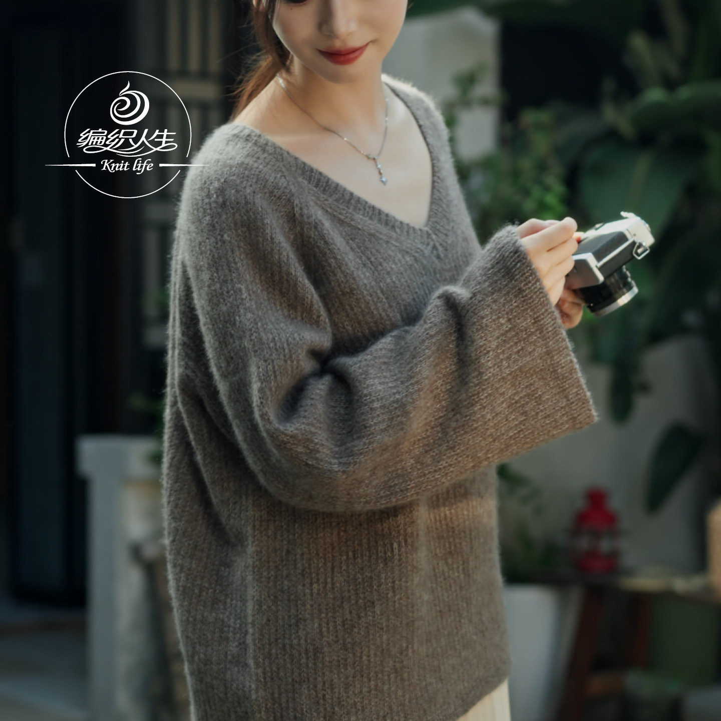 编织人生383云间棒针V领套衫材料包 真丝羊绒手工编织DIY毛线新款,服饰配件/皮带/帽子/围巾,DIY编织材料包,淘宝优惠券,粉丝福利购,淘宝优惠卷