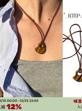 天然虎眼石复古爱心棕色皮绳项链