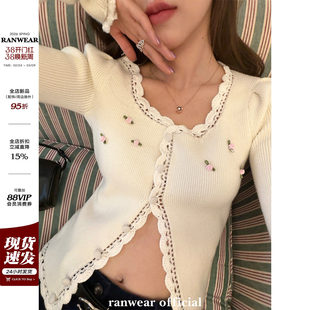 Ranwear独家'花漾罗曼史'法式定染蕾丝边玫瑰刺绣捏褶针织开衫