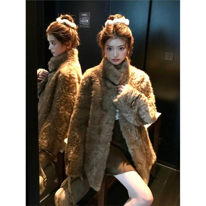 2025冬季新款皮毛一体外套女中长款加厚保暖立领彷皮草羊羔毛大衣