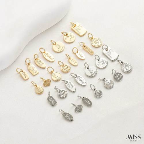 祢饰妮男女通用铜保色吊坠镀真金