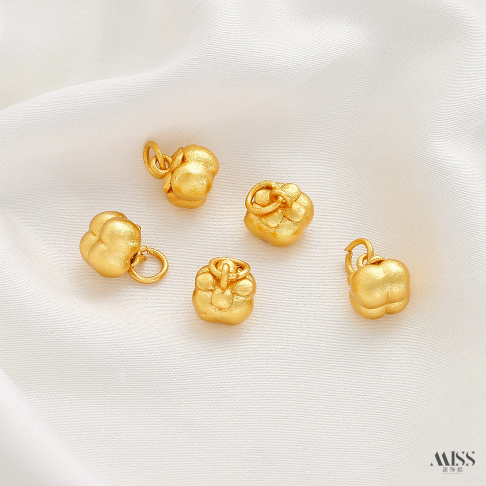 祢饰妮包金保色柿子吊坠