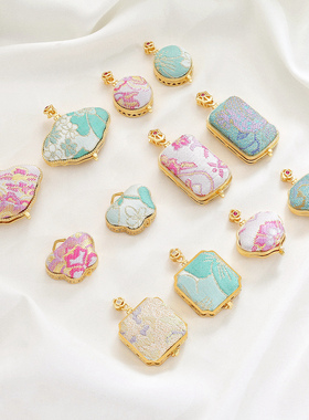 祢饰妮布艺香囊盒嘎乌盒吊坠