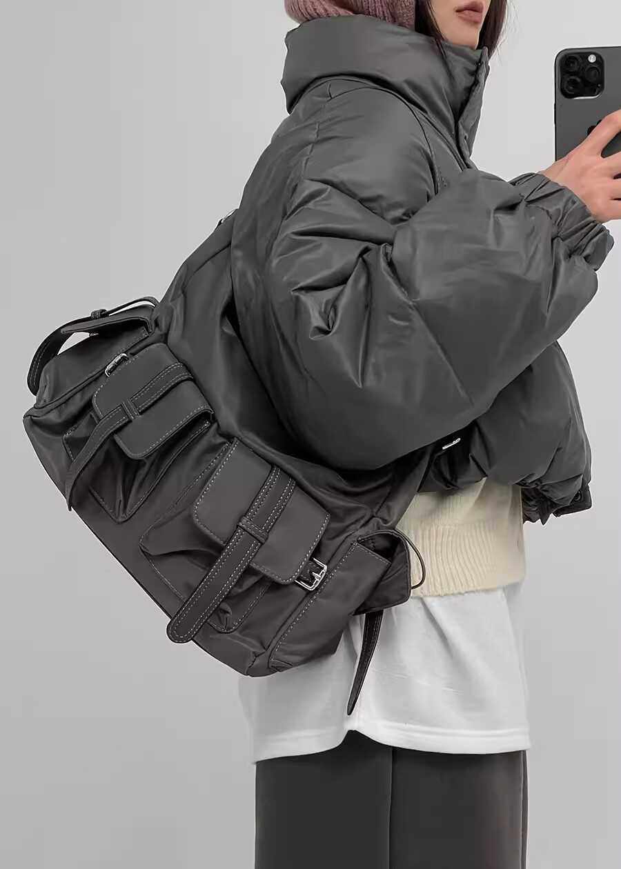 尼龙北欧暗黑织带户外双肩包