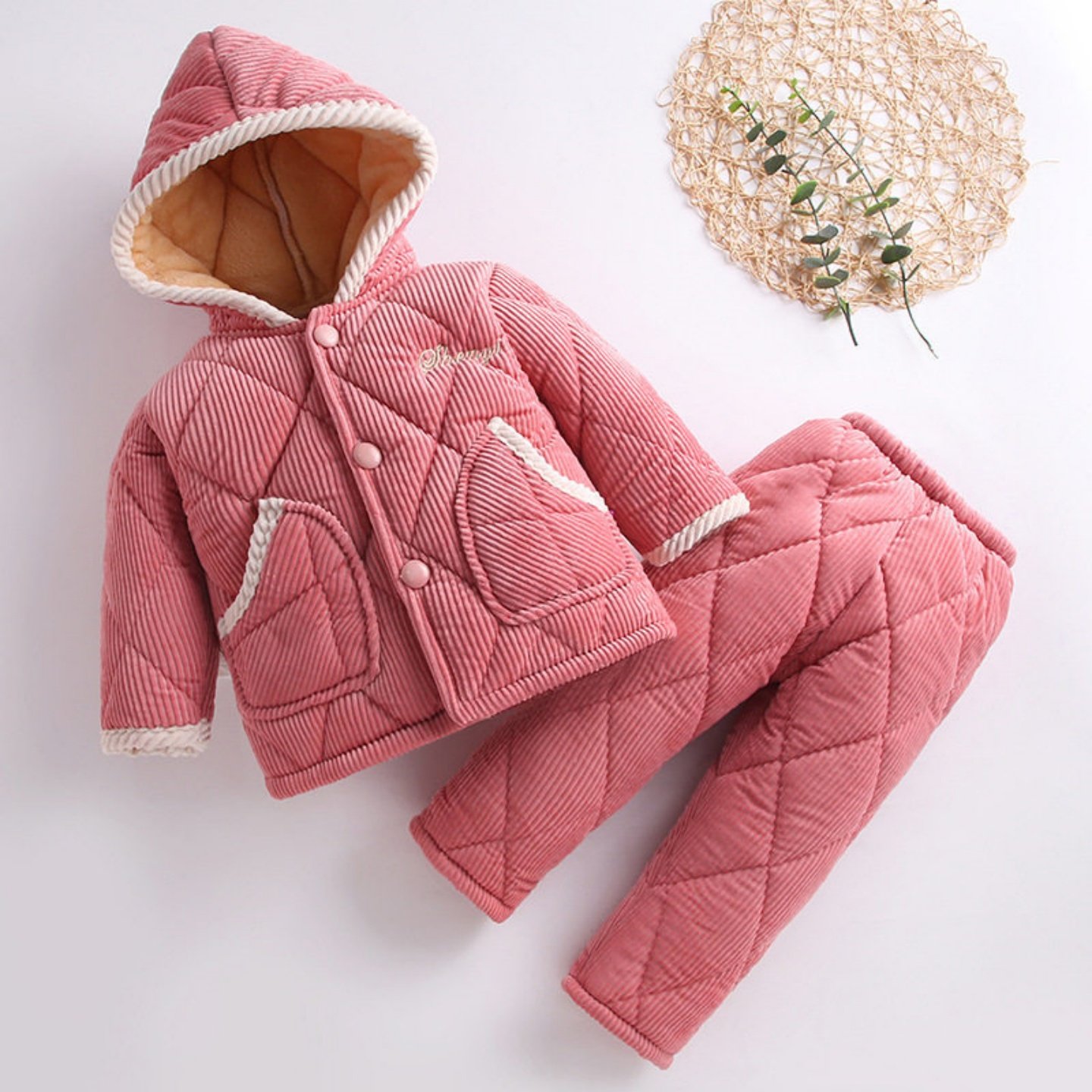 儿童睡衣冬季加厚款男童法兰绒家居服女孩三层夹棉保暖珊瑚绒套装,女士内衣/男士内衣/家居服,睡衣/家居服套装,淘宝优惠券,粉丝福利购,淘宝优惠卷