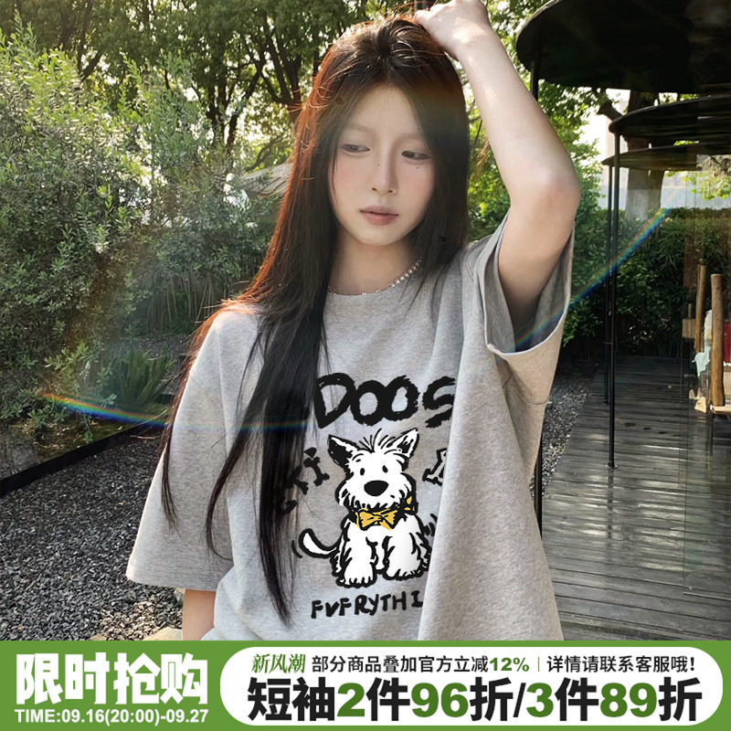 日常休闲风宽松大版灰色短袖女夏图片