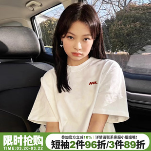 2026夏季新款设计感超火白色正肩t恤女短袖美式学院风宽松上衣潮