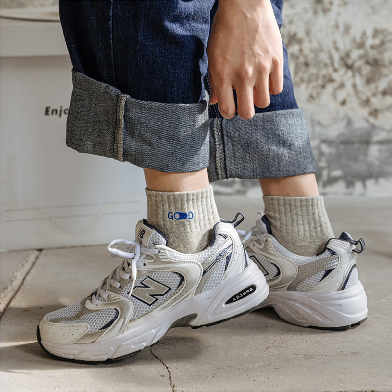 ins运动风男袜四季可穿吸汗防臭