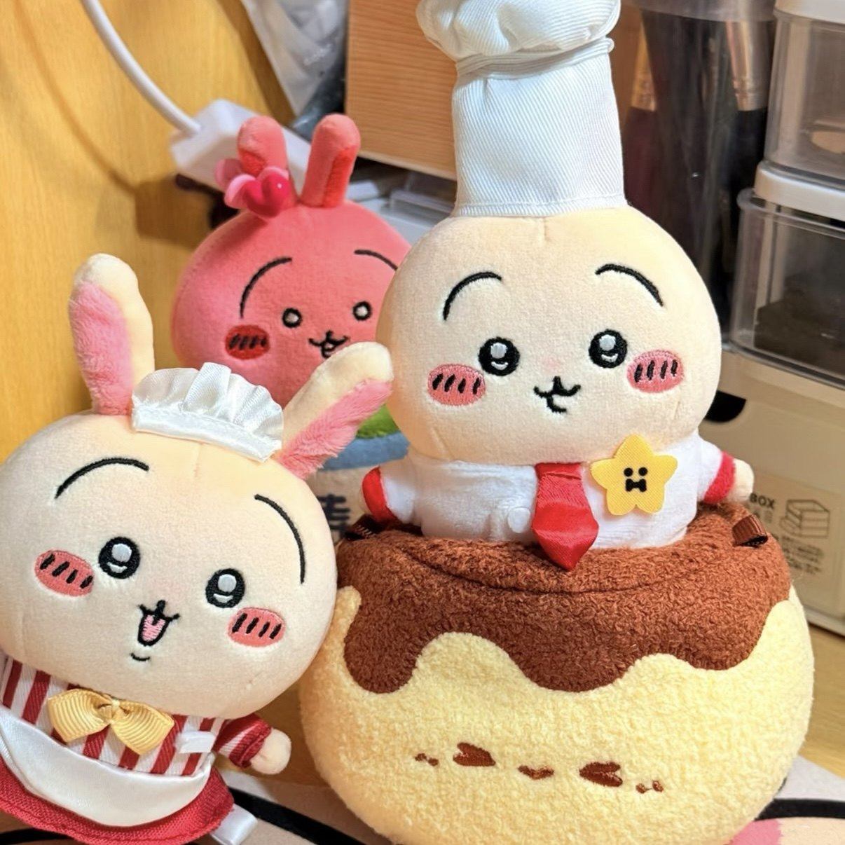 【正版】日本吉伊可爱吉伊可爱大厨乌萨奇生日蛋糕小八布丁玩偶,模玩/动漫/周边/娃圈三坑/桌游,动漫挂件/文具,淘宝优惠券,粉丝福利购,淘宝优惠卷