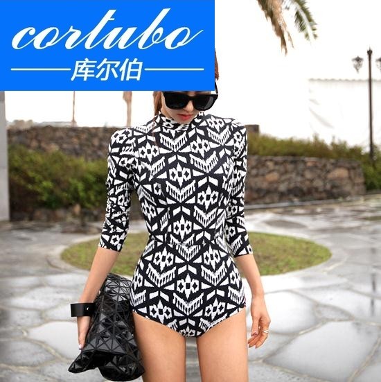 [cortubo库尔伯旗舰店连体泳衣]CORTUBO韩版版复古波点长袖分体月销量0件仅售686元