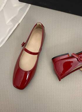春秋红色女士平底鞋2026新款春软平底鞋浅口小红鞋低跟玛丽0206zd