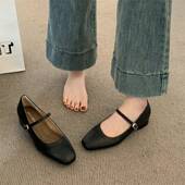 女皮鞋 白色法式 小2026新款 春季 粗跟通勤百搭玛丽珍鞋 气质时0201k