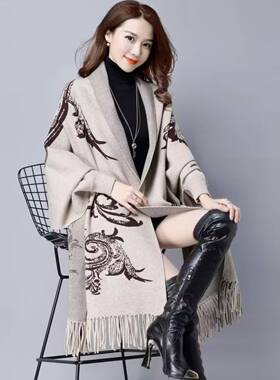 斗篷披肩外套女2026新款春秋冬装针织开衫流苏毛衣蝙蝠衫披1002r