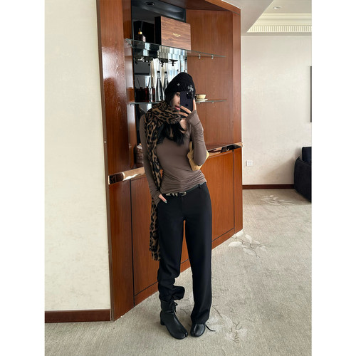 冬季高腰直筒黑色休闲裤