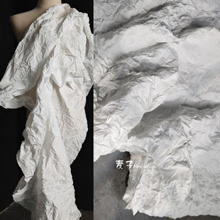 白色岩石立体肌理褶皱布料不规则手工压褶文艺囤型服装设计师面料