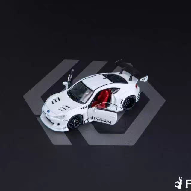 FG 1:64 斯巴鲁BRZ pandem 火箭兔宽体改装 合金开门汽车模型收藏
