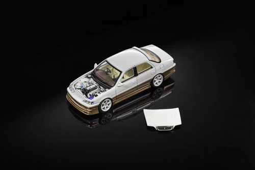 现货 MORTAL 1:64 基先达CRESTA 珠白双拼 银色 合金汽车模型