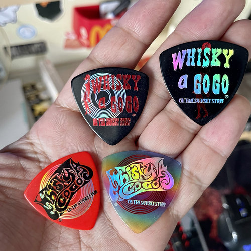 绝版日产 威士忌 Agogo  livehouse 纪念吉他拨片