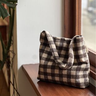 【素希布包】秋冬新款复古文艺毛呢格子单肩腋下包女学生厚实挎包